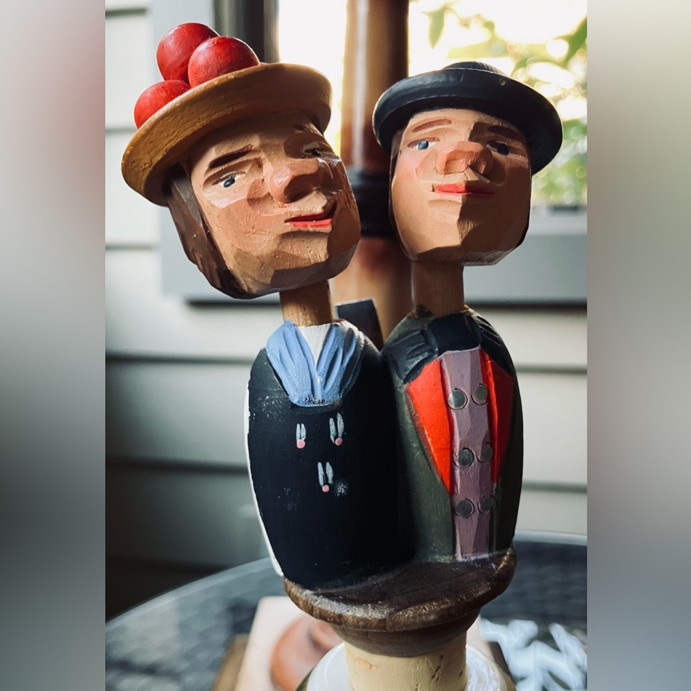 Vintage Kissing Couple Wine Cork Never Used